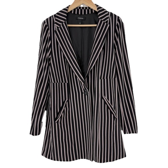 torrid Tops - Torrid Plus Size Pin Striped Long Crepe Blazer Black Pink Striped Sz 1x Career